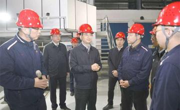 張曉欽到柳鋼集團(tuán)調(diào)研  推動(dòng)實(shí)現(xiàn)鋼鐵行業(yè)綠色低碳轉(zhuǎn)型和高質(zhì)量發(fā)展